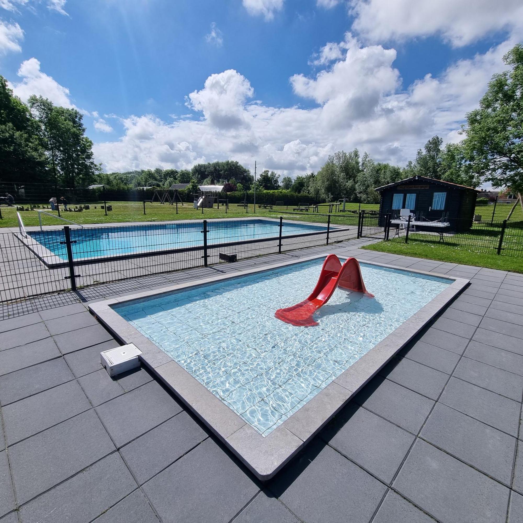 Luxus Familienvilla Mit Jacuzzi & Sauna Tzummarum Екстер'єр фото