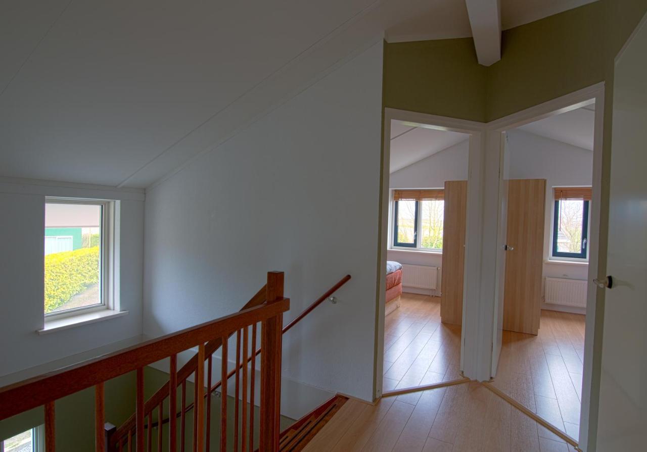Luxus Familienvilla Mit Jacuzzi & Sauna Tzummarum Екстер'єр фото