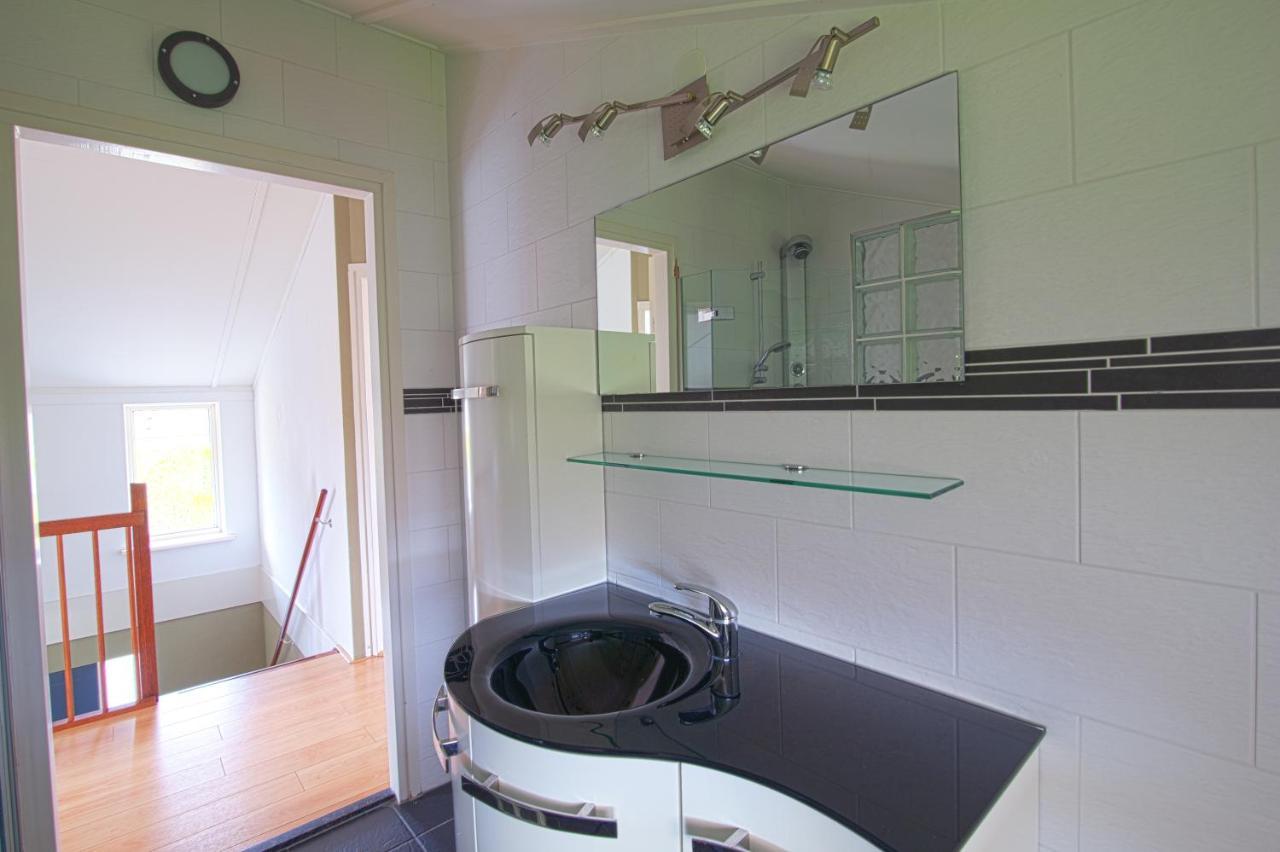 Luxus Familienvilla Mit Jacuzzi & Sauna Tzummarum Екстер'єр фото