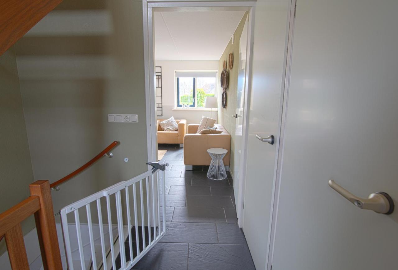Luxus Familienvilla Mit Jacuzzi & Sauna Tzummarum Екстер'єр фото