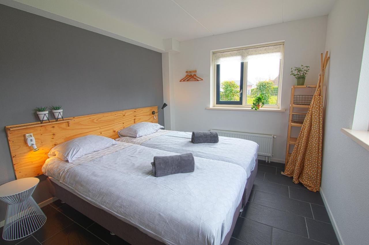 Luxus Familienvilla Mit Jacuzzi & Sauna Tzummarum Екстер'єр фото